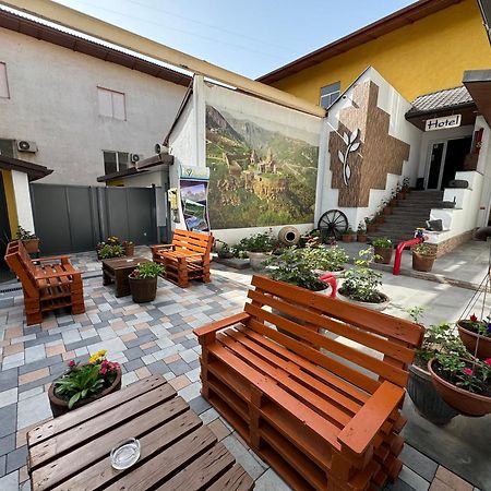 No Problem Hotel Yerevan Exterior photo