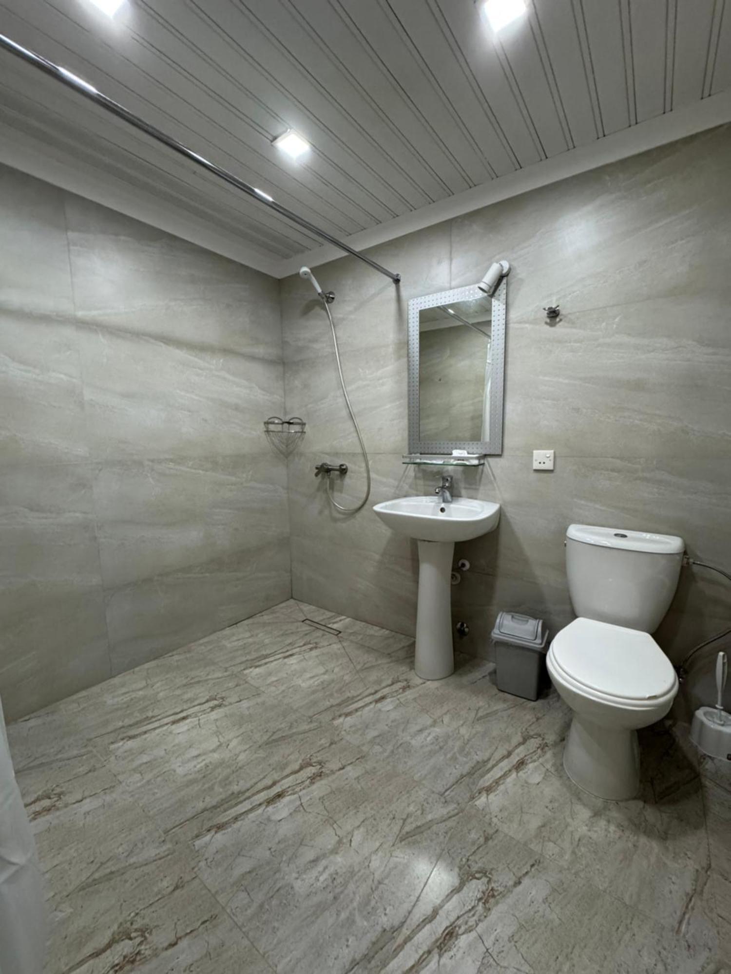 No Problem Hotel Yerevan Exterior photo
